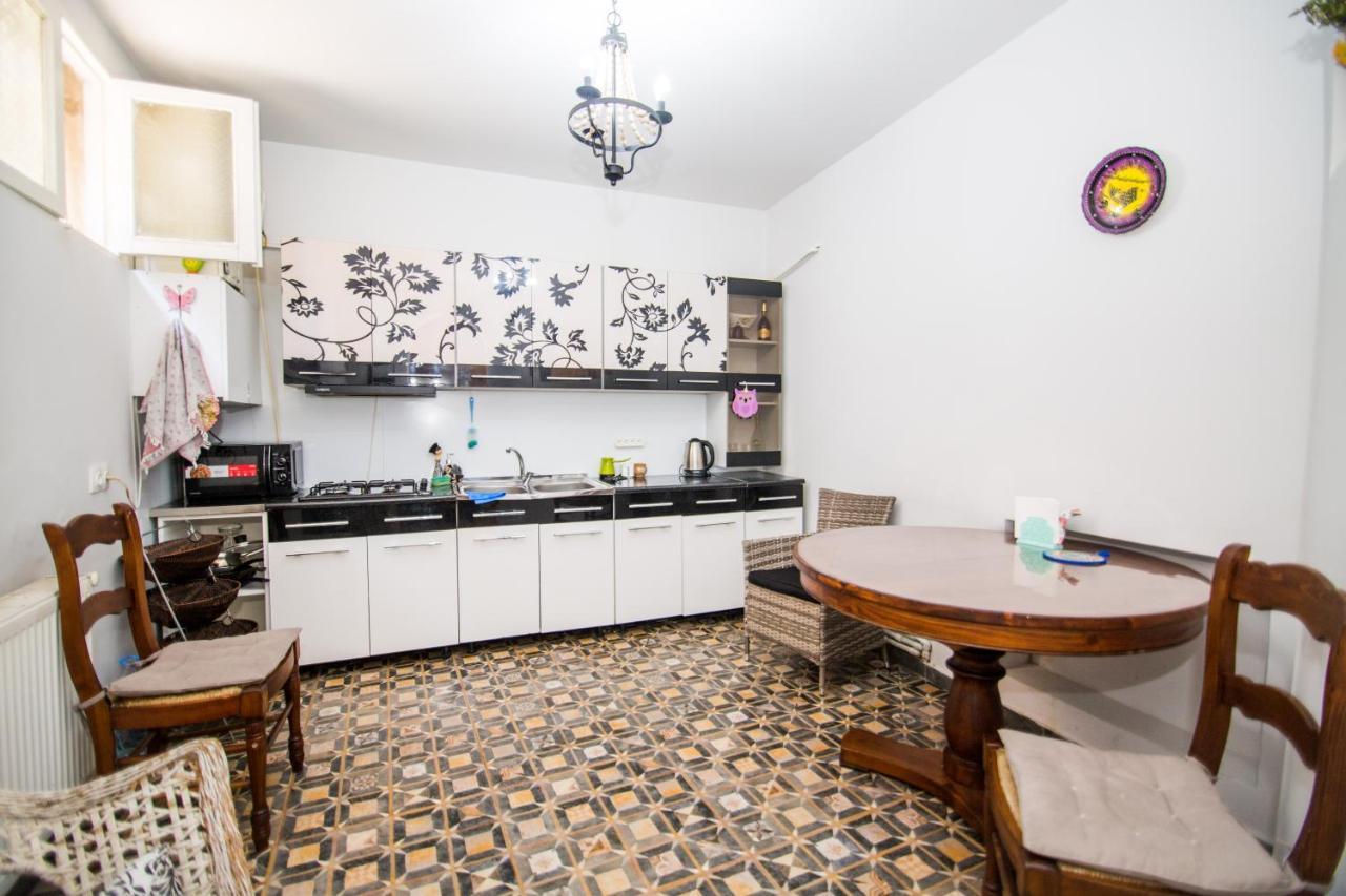Anbani Apartment City Center Tbilissi Extérieur photo